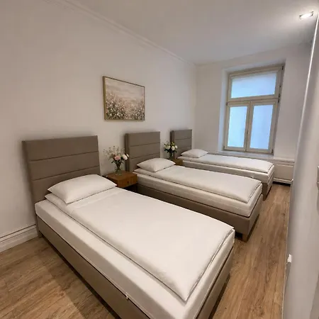 Urban Nest Szewska 17 Apartment *
